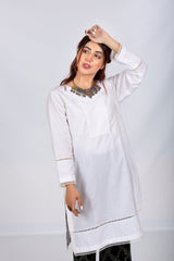 White plain Kurta with Lace & Chikankari